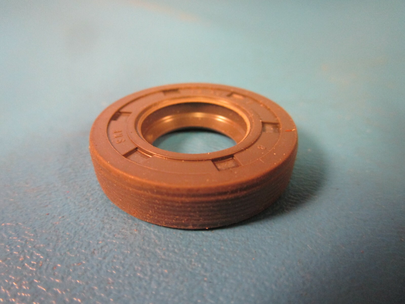 SKF 564044 Single Lip Oil Seal 15X30X7 HMS5 RG (Chicago Rawhide)
