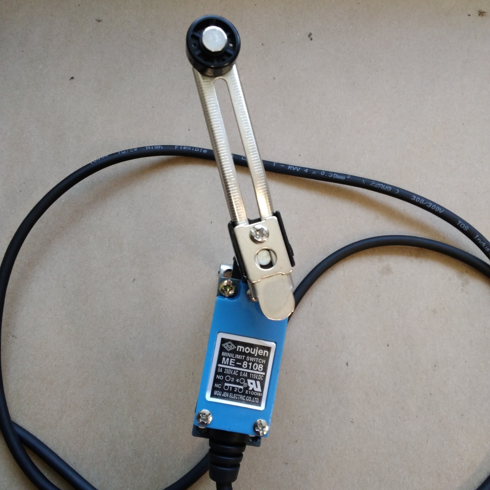 MOUJEN SWITCH MOMENTARY LIMIT SWITCH ME-8108