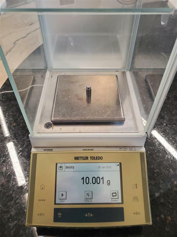 Mettler Toledo XS1003S Topload Analytical Balance Scale (1010g d=1mg) 115 V