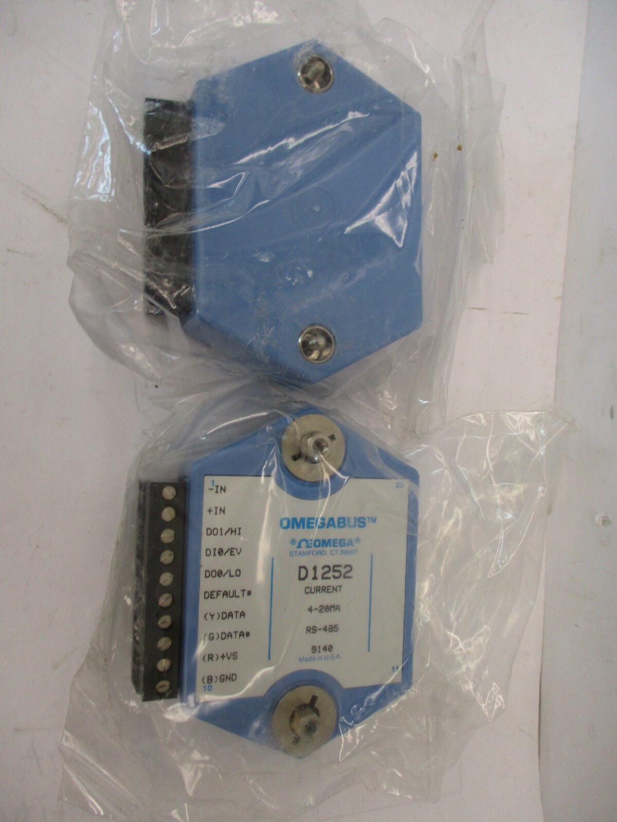 New Open Box Lot of 2 Pieces Omegabus D1252 4-20mA RS-485 A4150WVS