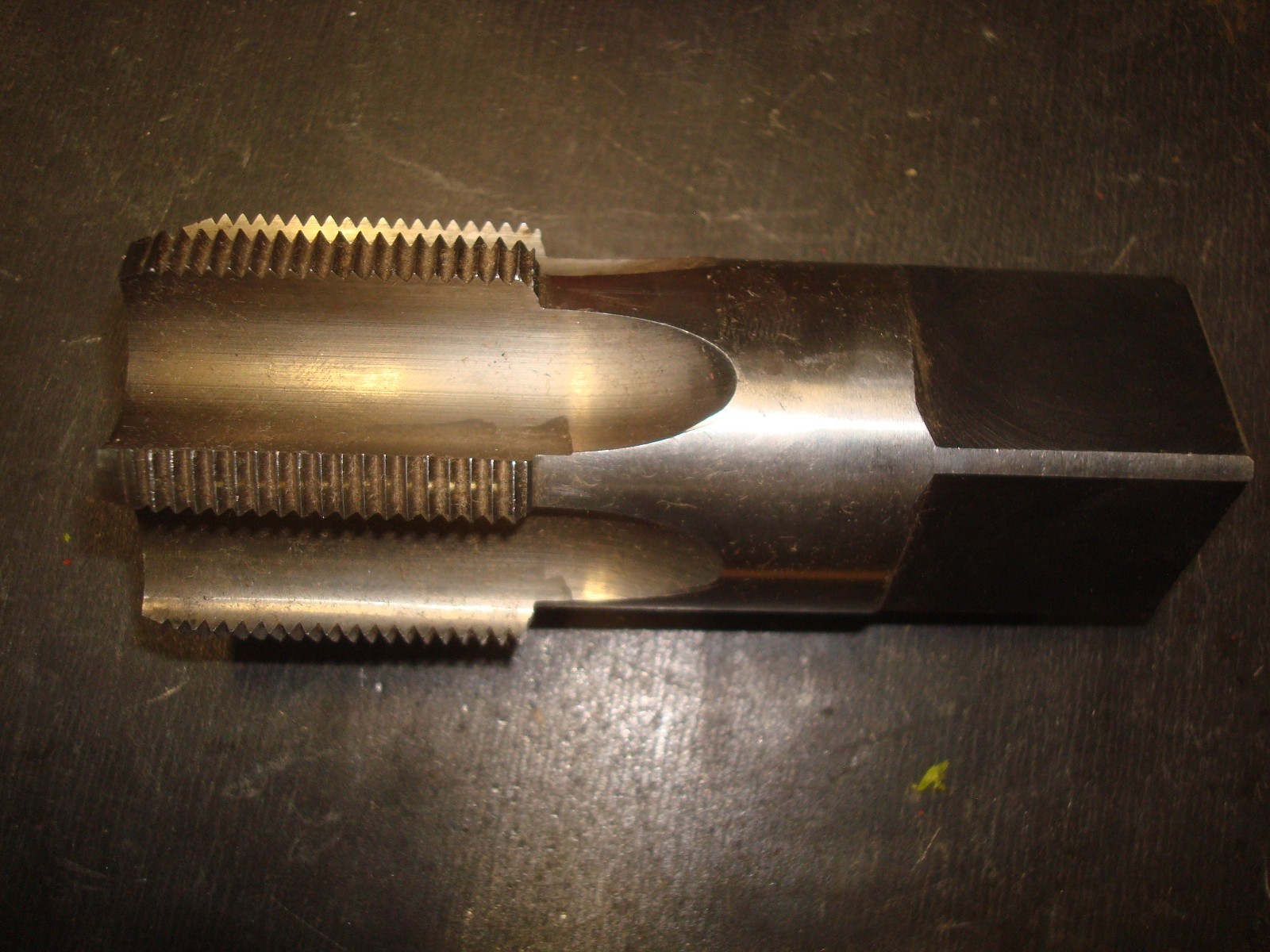 Nice! 2-12 NS Detroit Tap 1-1/4″ Shank HSV Free Shipping! USA