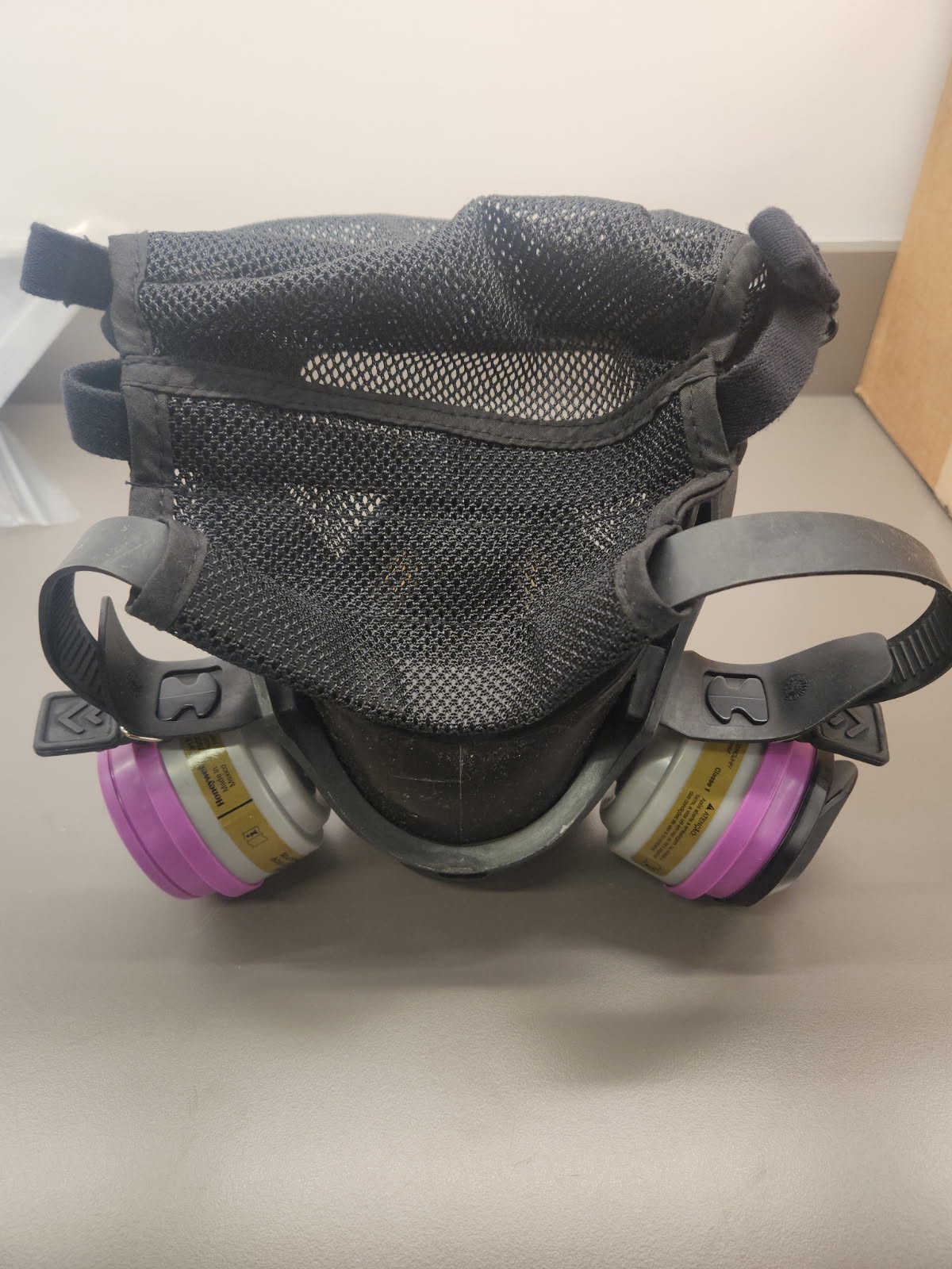 Honeywell North Full Face Respirator RU65002M w/ Mesh Harness