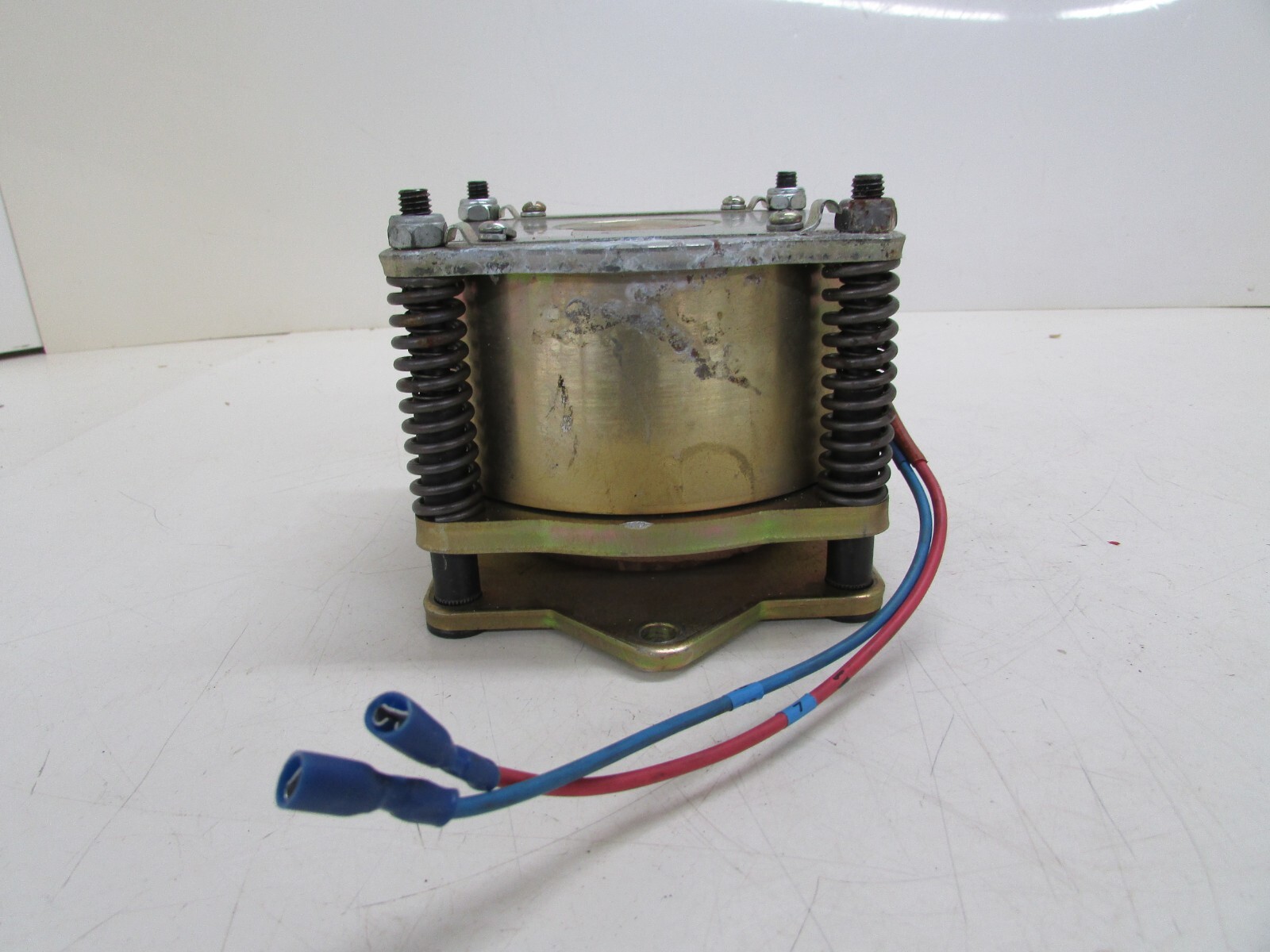 New. DAYTON 493W14 BRAKE ASSEMBLY FOR:452R42 452R44 452R48 452R49 452R51 452R52