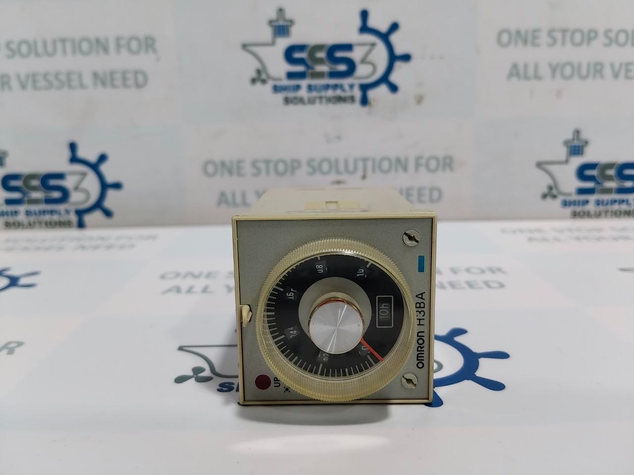 Omron H3BA-8H-305 Timer Range 0 to 1.0 hr 100/110/120VAC 50/60Hz