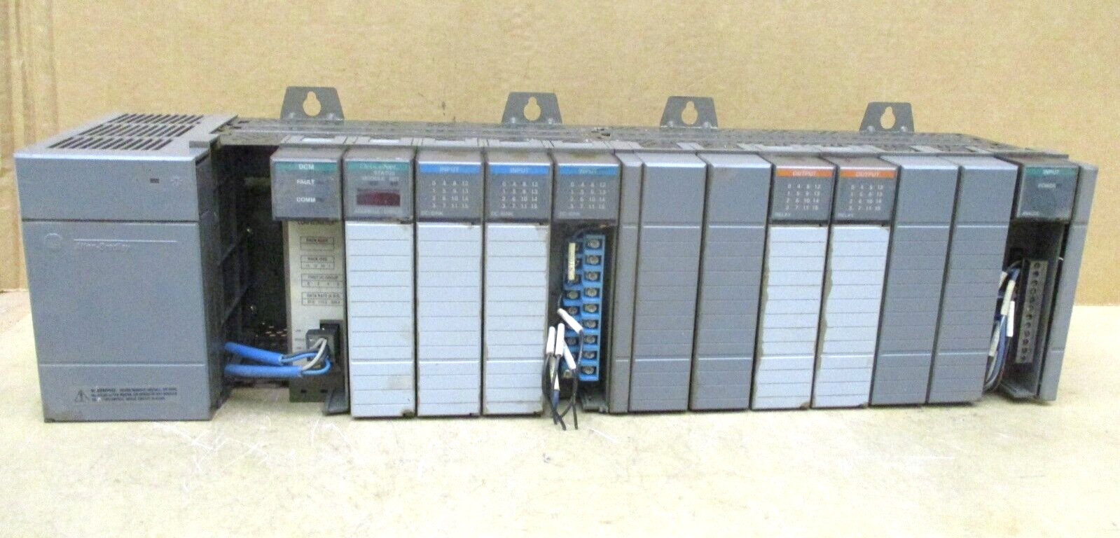 Allen-Bradley SLC 500 1746-P3 Ser A 1747-DCM Ser A 1747-SDN Ser B 48665GN