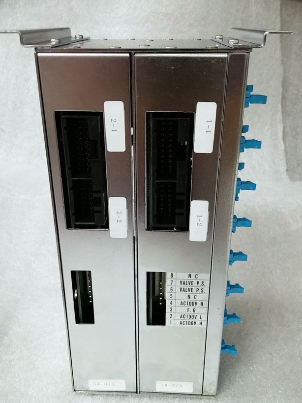 TEL Tokyo Electron DS1187-004776-R13 Valve and MFC Box MM2814390A Twin Card Cage