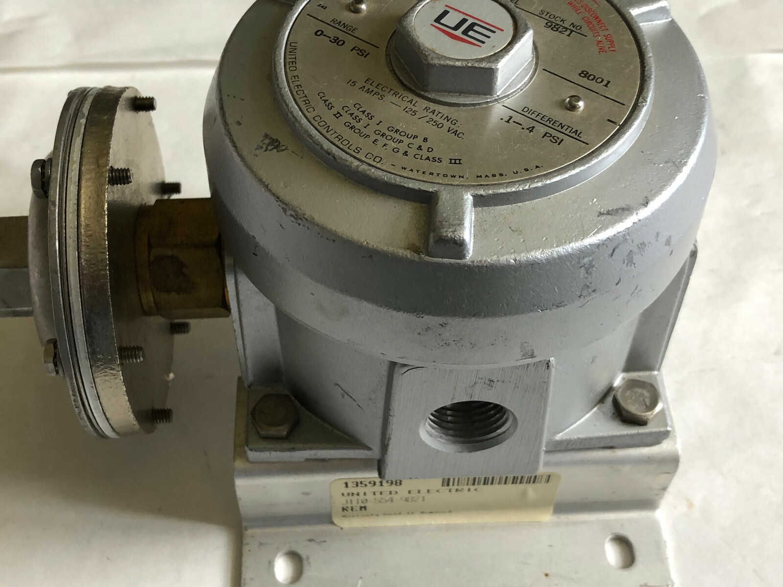 UE Ji10 554,UNITED ELECTRIC J110 554 9821 PRESSURE SWITCH 0-30PSI SS 1/4″ NPT,Ej