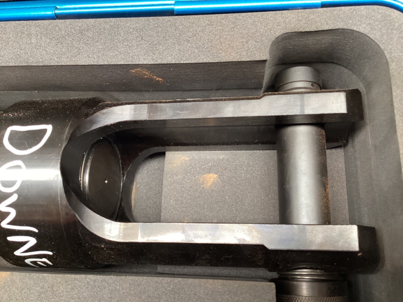 IZUMI EP-250H Hydraulic Compression Tool