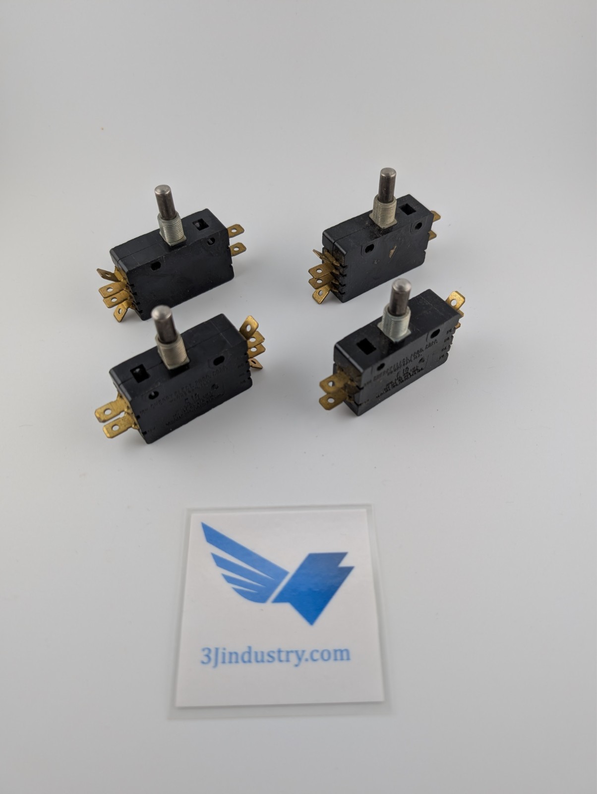 E19-00M – Set of 4 – Cherry Elect. Prod. Corp. Snap action Switch