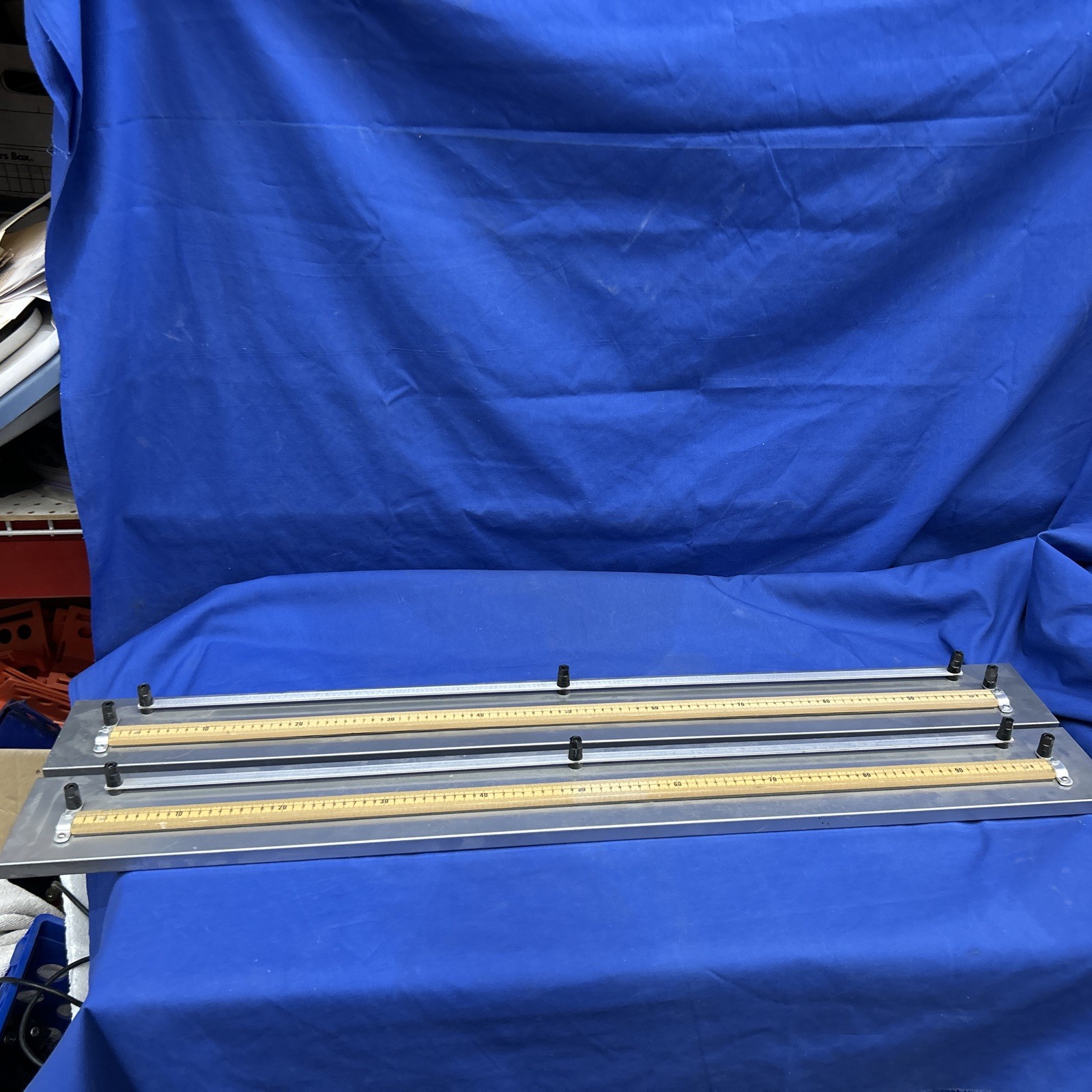 Cenco Scientific 44″ stainless device with 100 cm ruler Pasco