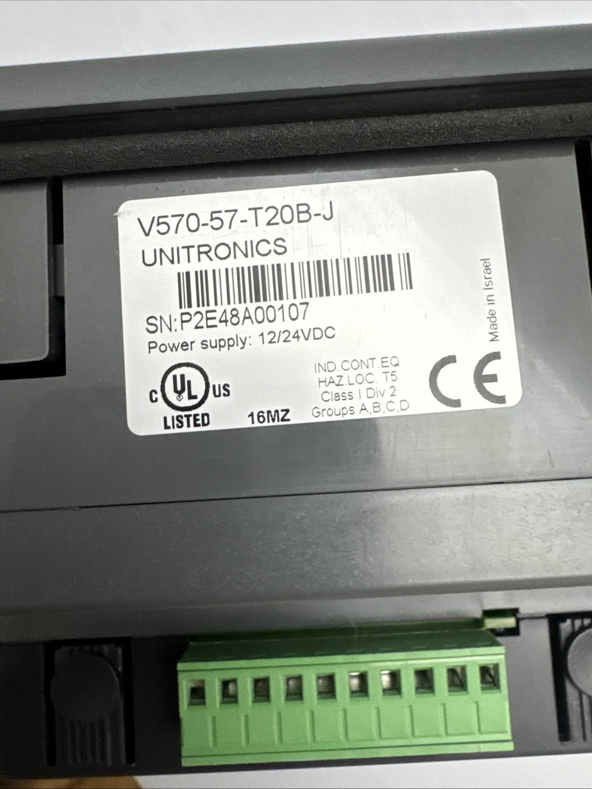 UNITRONICS V570-57-T20B-J / V200-18-E4XB