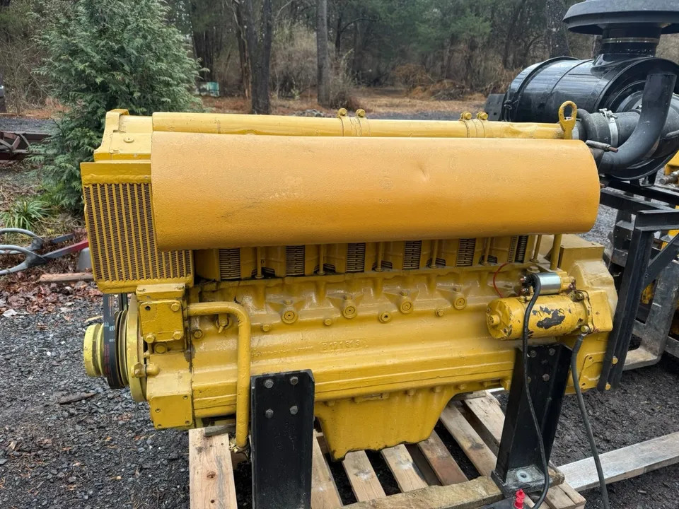 Deutz F6L413 Diesel Engine 9.5 Liter 125 HP , 90 dau warranty