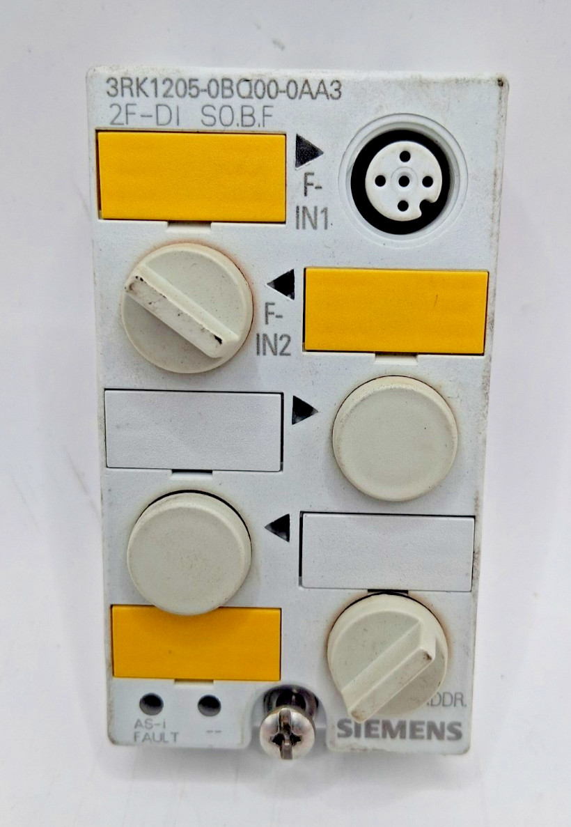 Siemens 3RK1205-0BQ00-0AA3 Safety Control Module