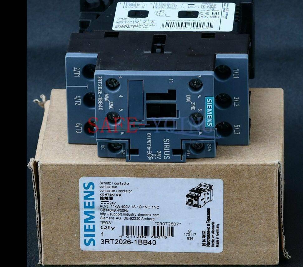 One Siemens Contactor 3RT2026-1BB40 IN BOX New