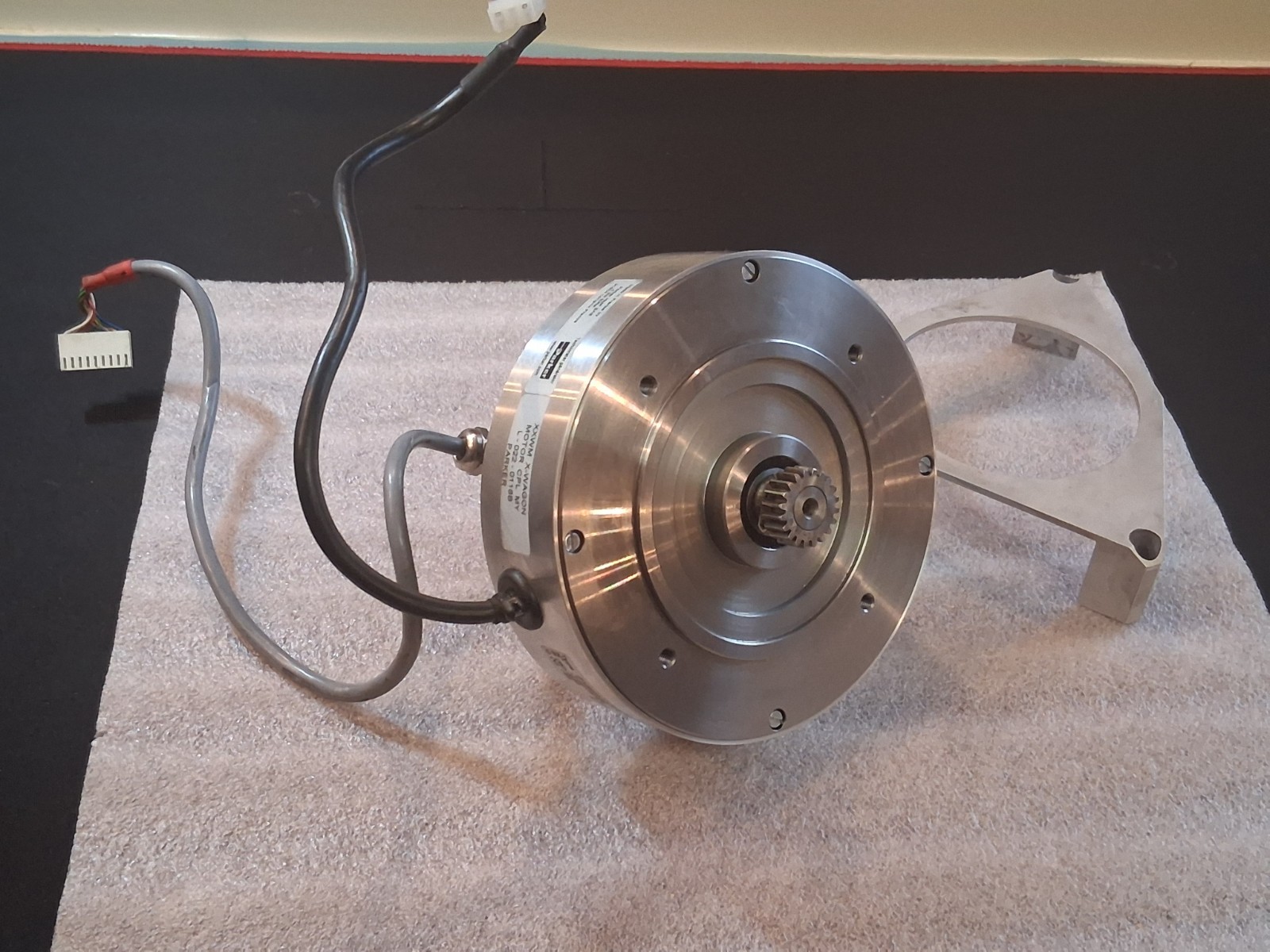 Parvex Disc Motor – F12M4A8504 – L-022-0118B