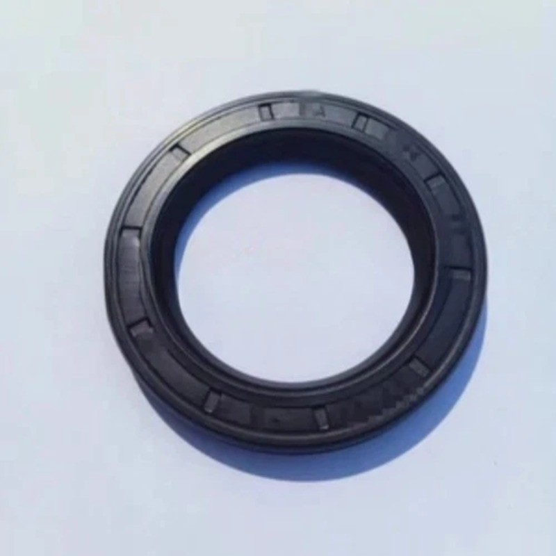 1Pcs New Fit For BAUMX7 40*68*8 Skeleton oil seal