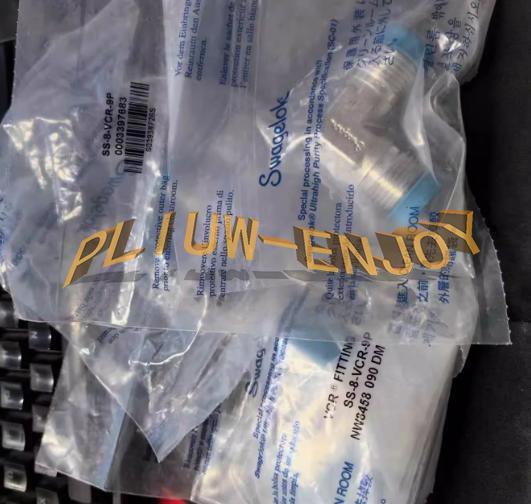 1PCS New Swagelok SS-8-VCR-9P elbow