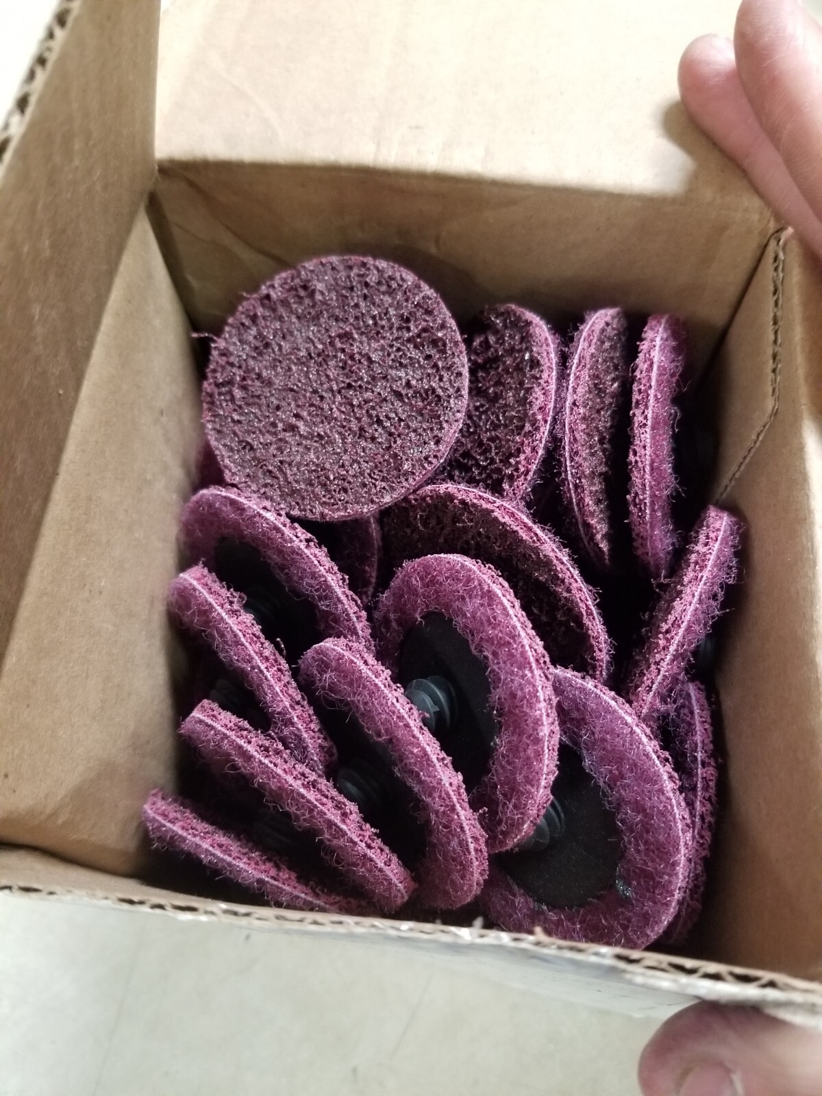 Merit Abrasives 2″ QC Disc TR A/O MED 08834166290 (50 pcs)