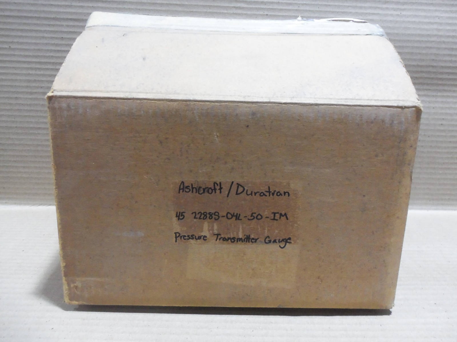 New Ashcroft Duratran 45 2288S-04L-50-IM Pressure Transmitter Gauge 0-5PSI 24Vdc