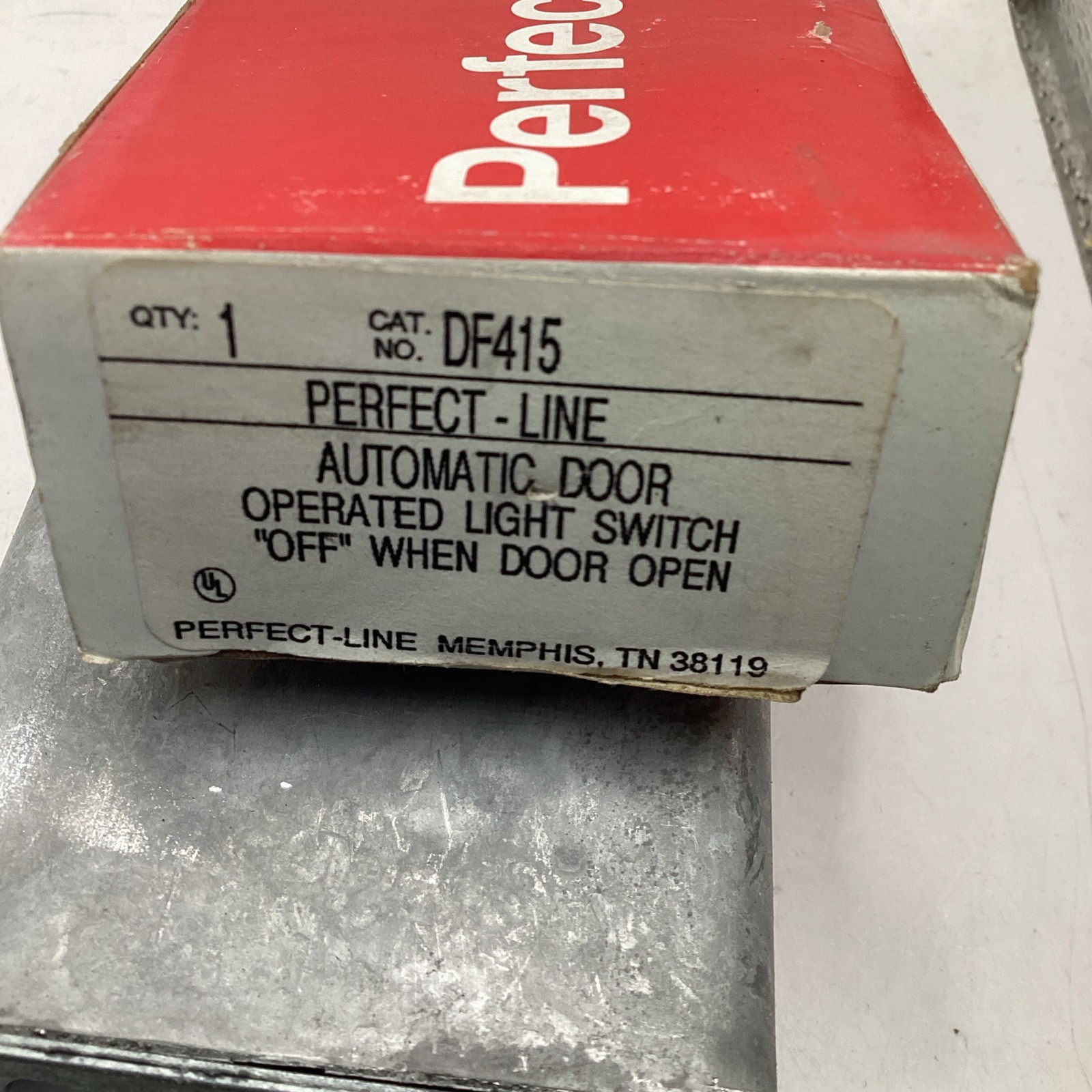 PerfectLine DF415 Automatic Door Operated Light Switch NEW