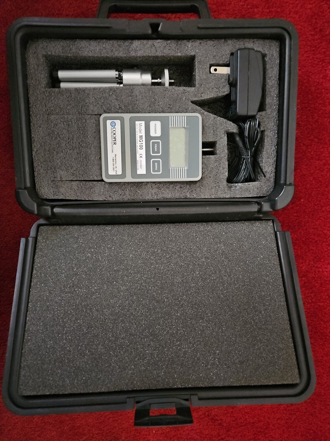 Mark-10 MG100 Digital Force Gauge 100lb + Carry Case & Tripod