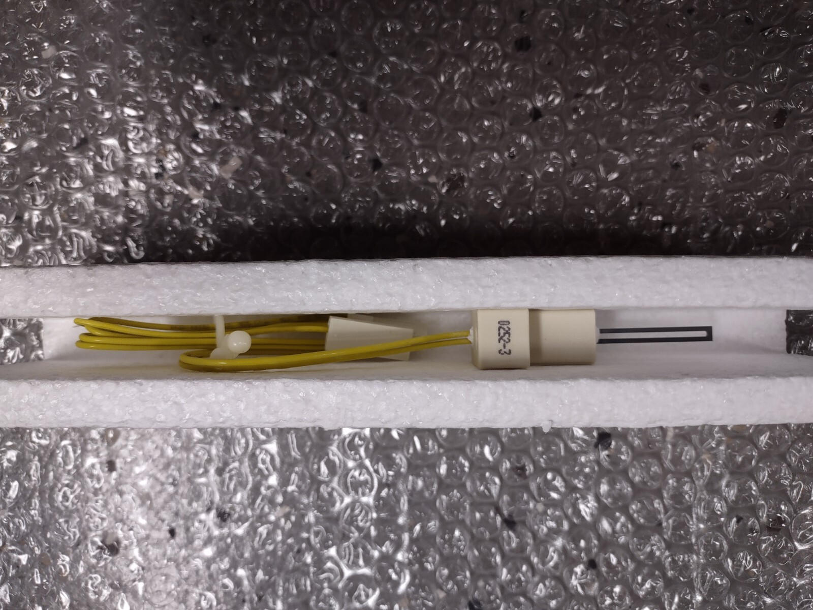 Lab Safety Supply 102337-04 Ignitor NIB