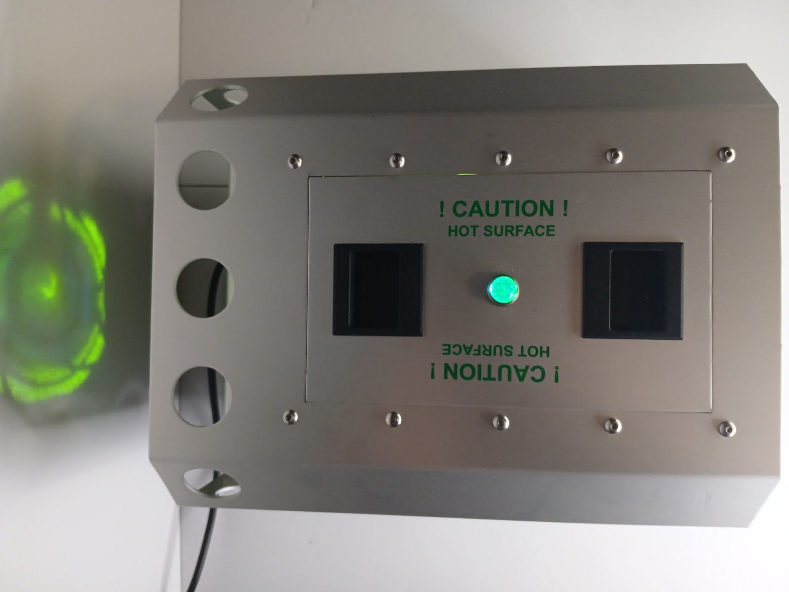 1x Used American Ultraviolet Green Spot UV Curing System, MFG 2017