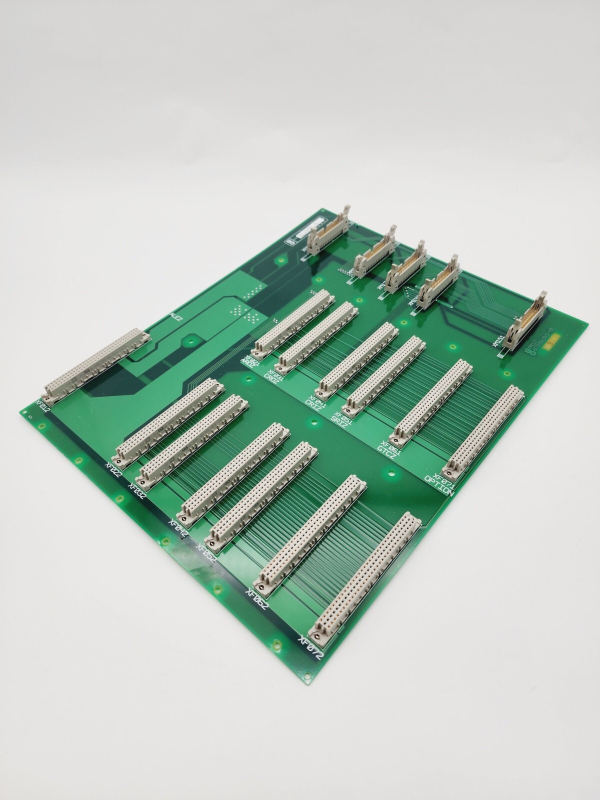 MGE UPS Systems 6739820-B 6739819XD-4B Circuit Board Priz PLC Rack MISSING CLIP