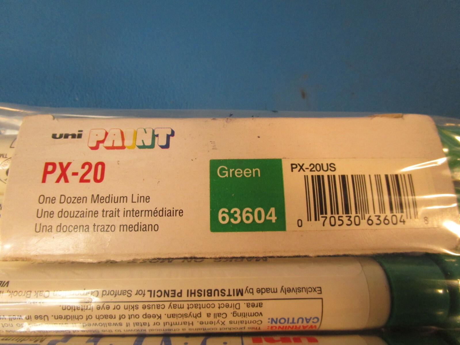 LOT OF 4 UNI-PAINT MARKERS PX-20 Green 63604 Medium Line Oil Base Permanent Pain