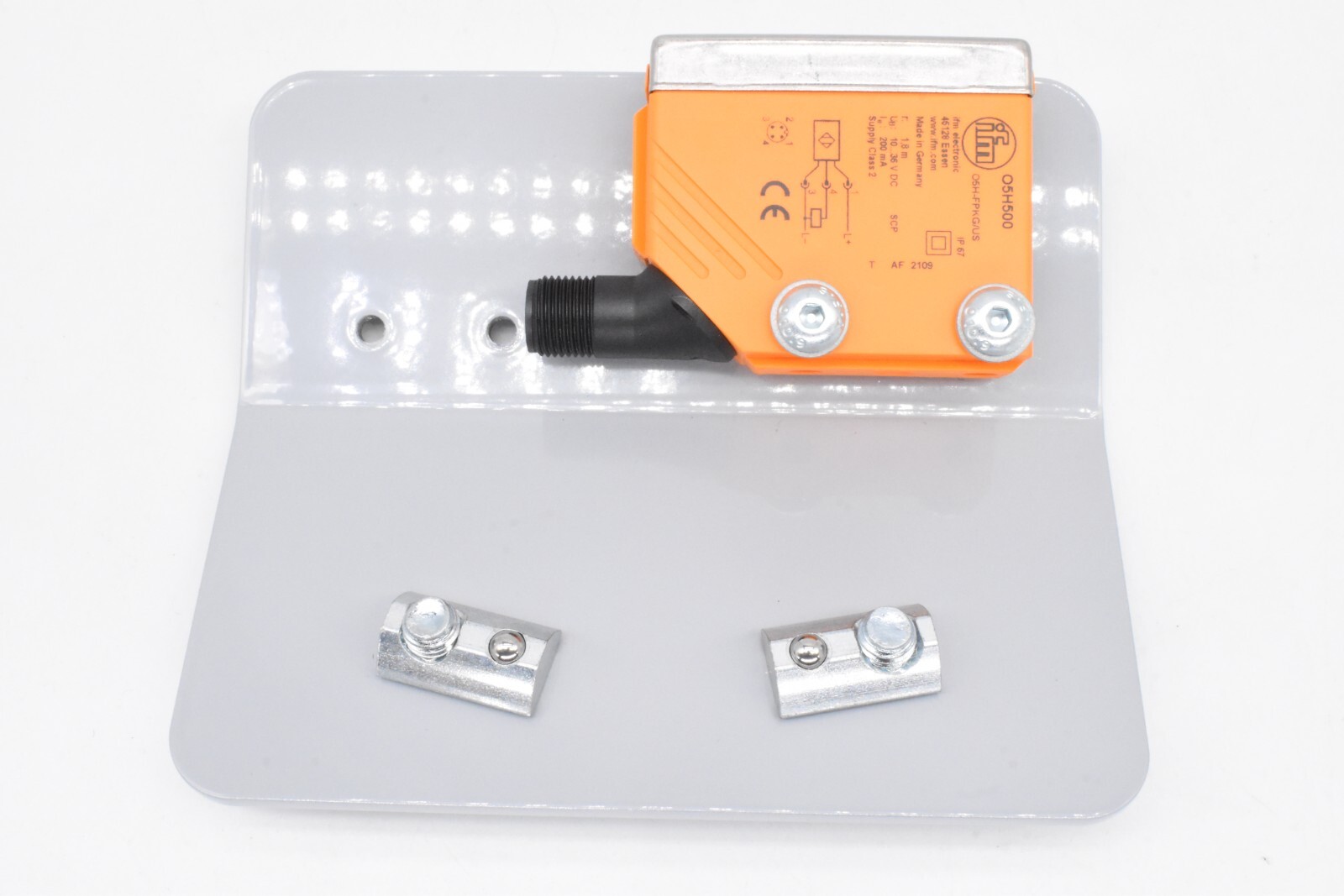 ifm O5H500 Diffuse Reflection Sensor w/Background Suppression O5H-FPKG/US