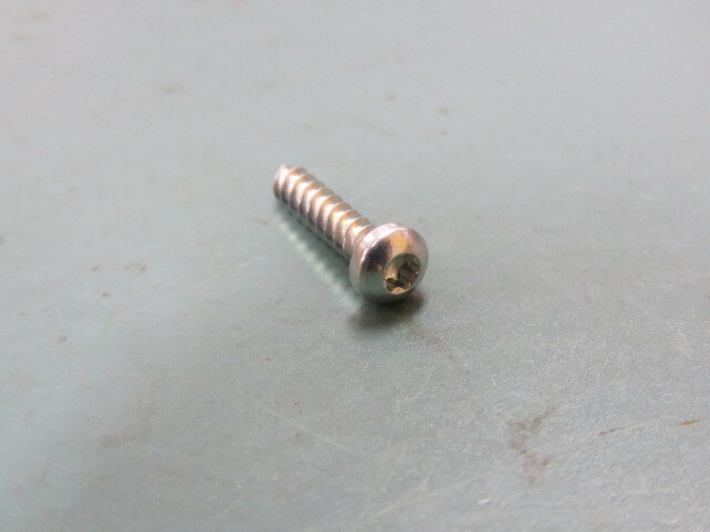 Mcmasters Carr 99397A417 Qty of 100 per Lot Torx Rounded Head Thread-Forming Sc