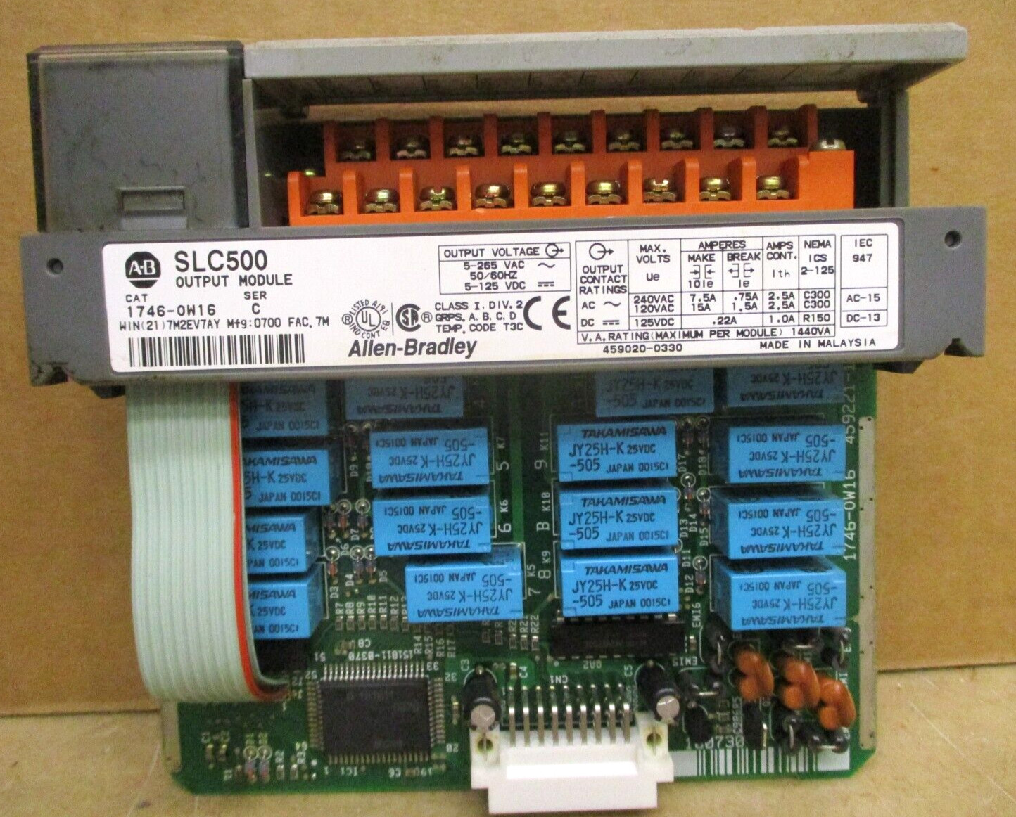 Allen-Bradley SLC 500 1746-P3 SLC 5/04 CPU 1747-L542 1747-DCM 1747-SDN 48692GN