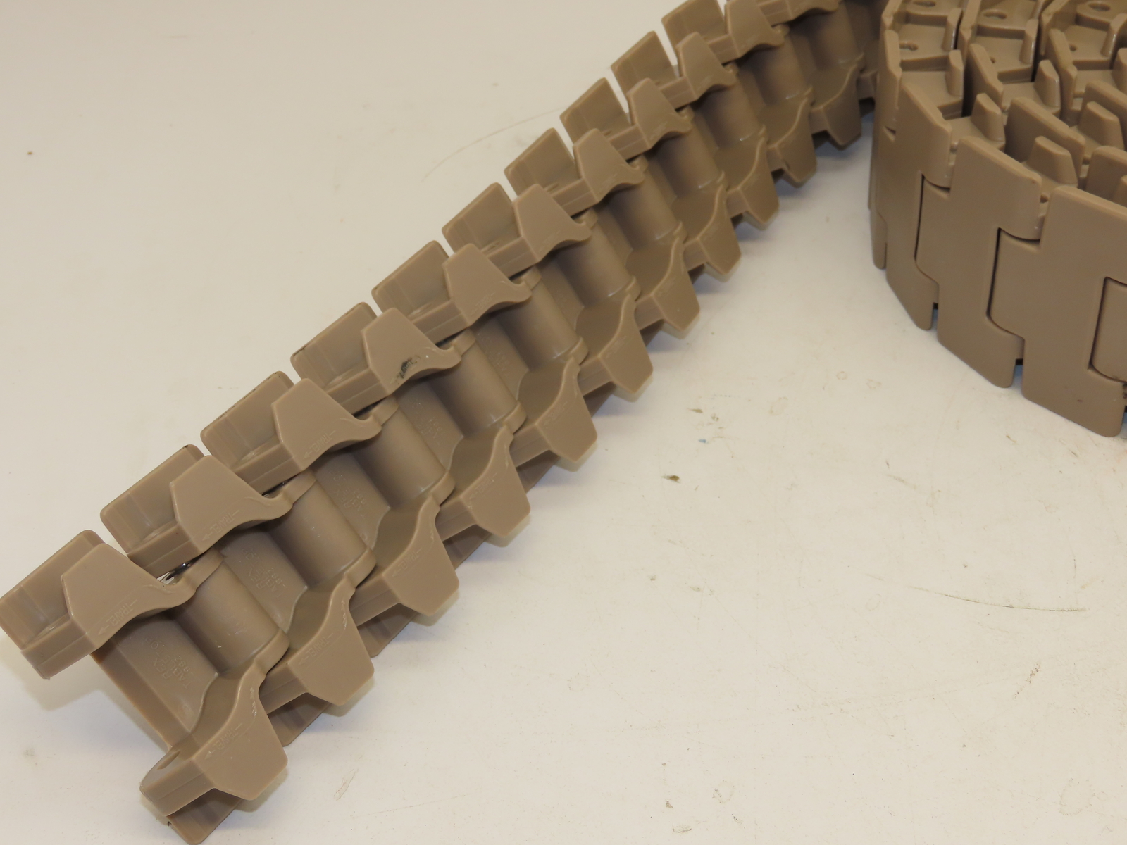 Rexnord LF882TAB-3.25IN 10144749 TableTop Chain 10 FT 3-1/4″ Wide