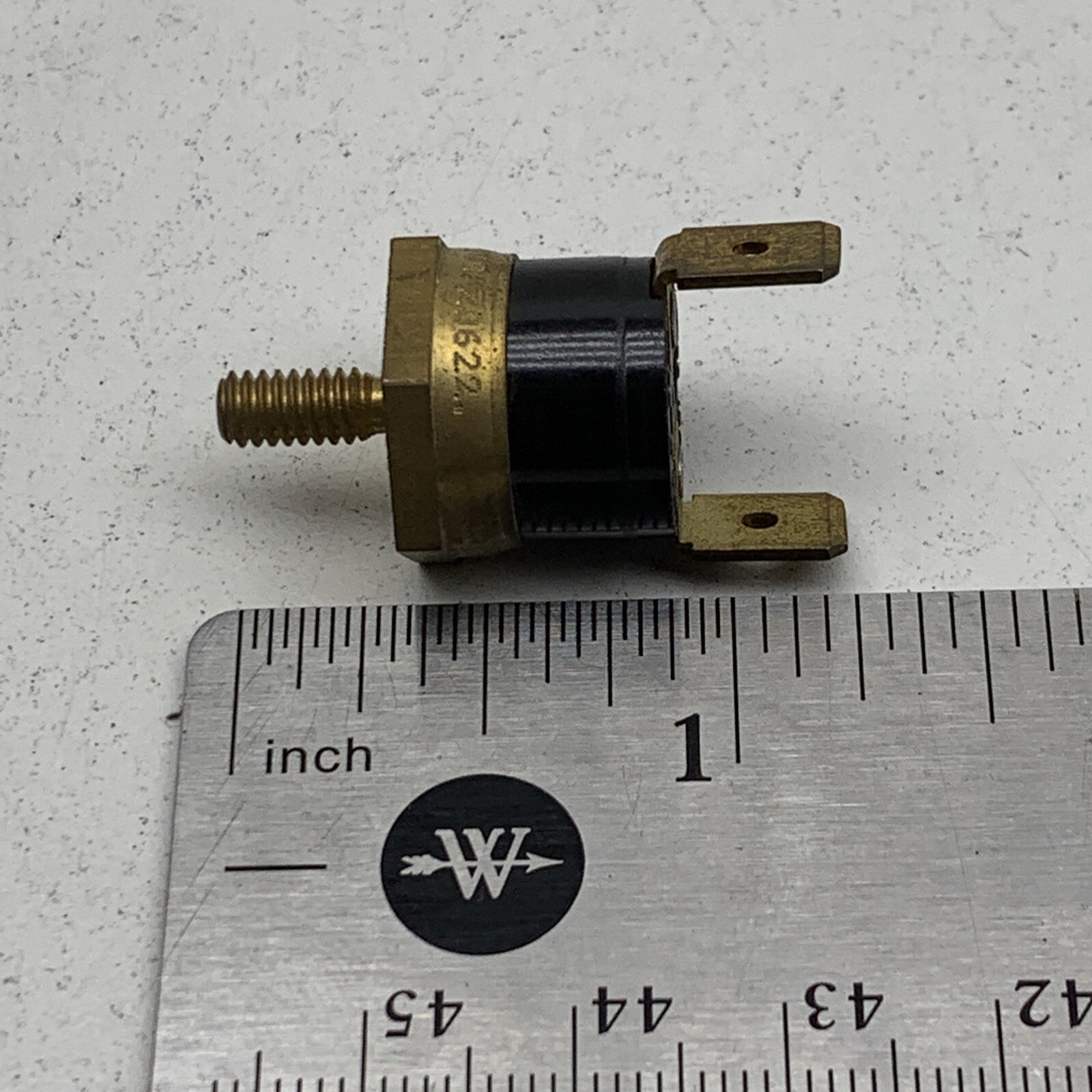437-10 L140 Z0622 Sensor
