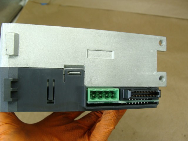 SANYO DENKI SANMOTION SERVO DRIVE RR1A03AEB00 280-325VDC 7.4A