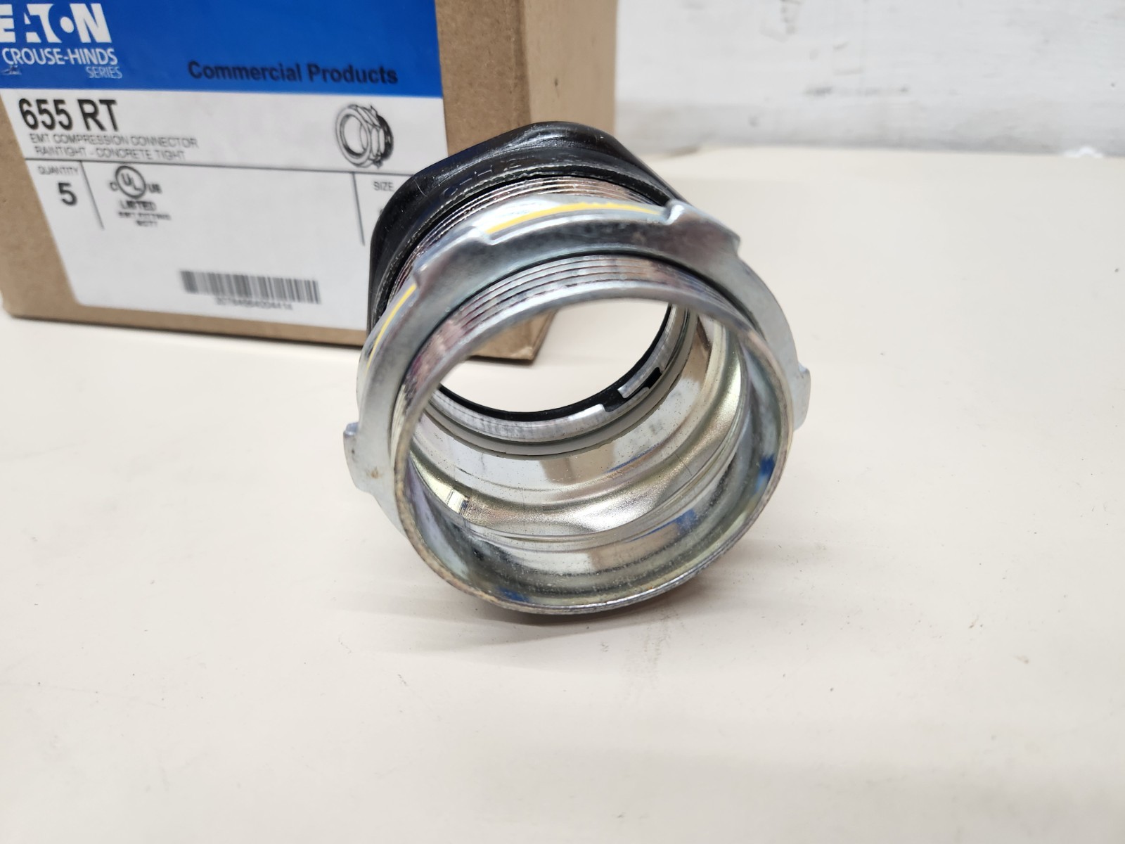EATON 655 RT (5-Pack) 2″ EMT Compression Connectors Rain Tight ~ Brand New