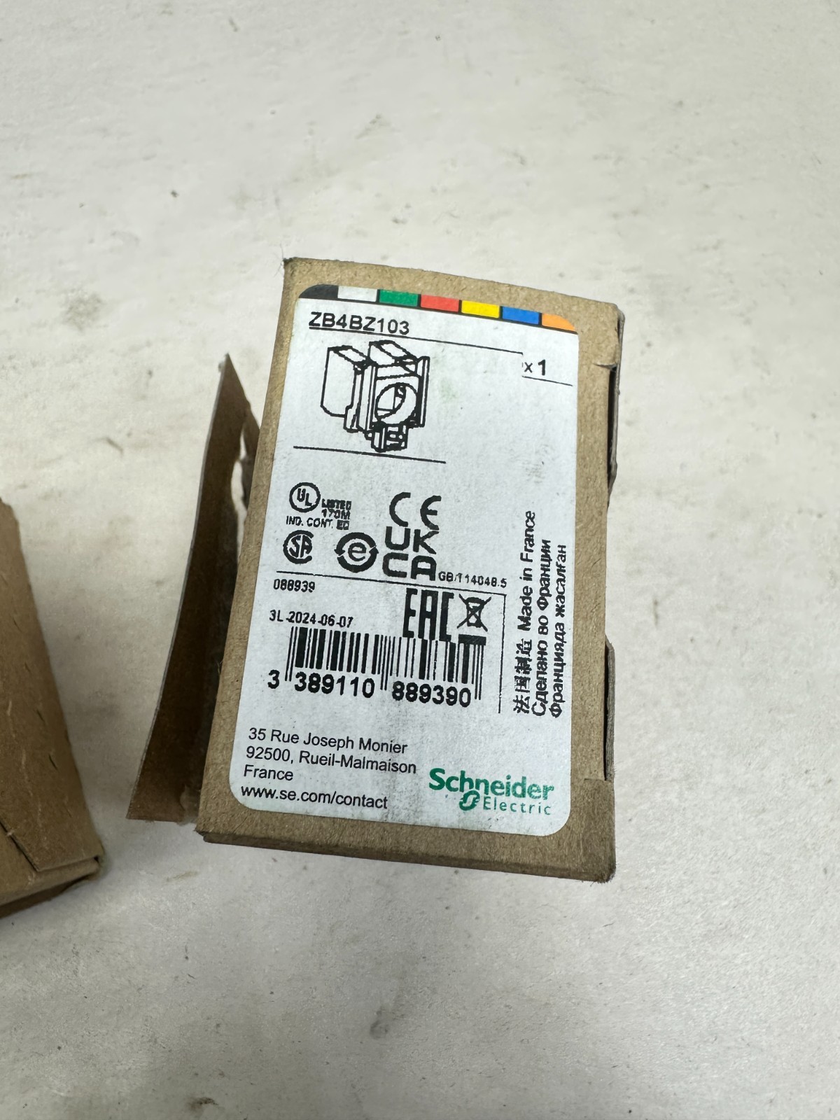 Lot of 3 – New Schneider Electric ZB4BZ103 Normally Open Contact Block XB4