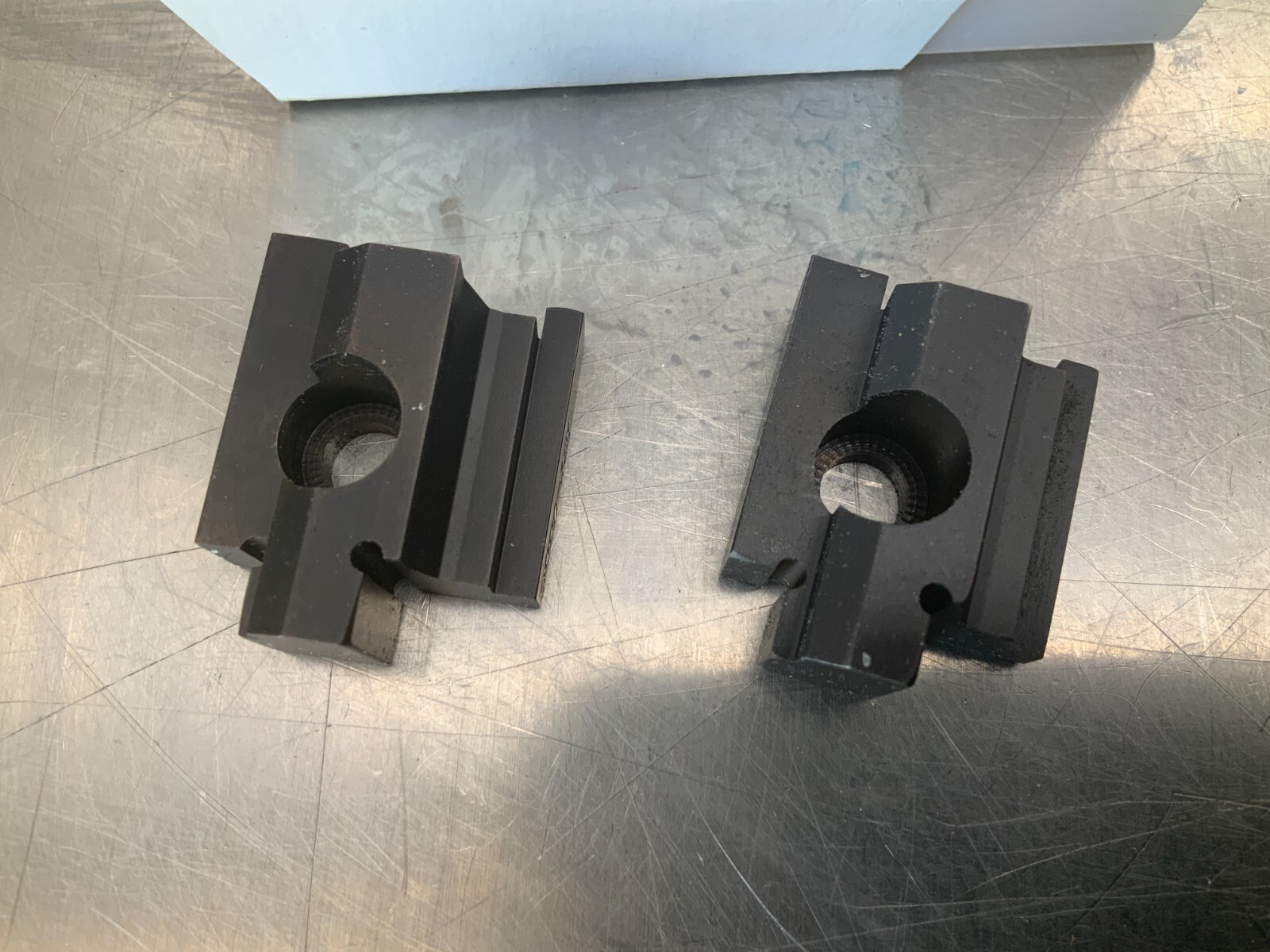 (2) Crowley 3990-131-3 2-Piece Anvil 14960