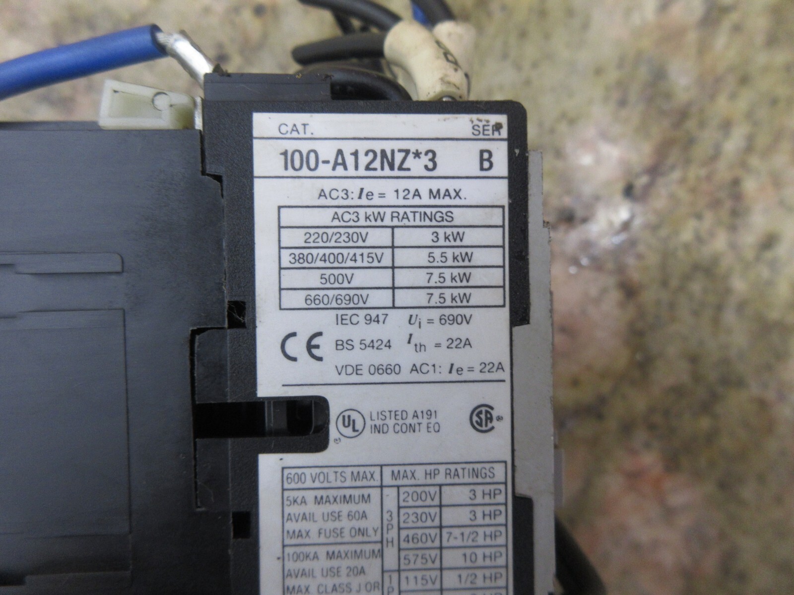 ALLEN BRADLEY CONTACTOR 100-A12NZ*3 SER.B 12A AC3 KW 690V 22A 193-BSB 22 B