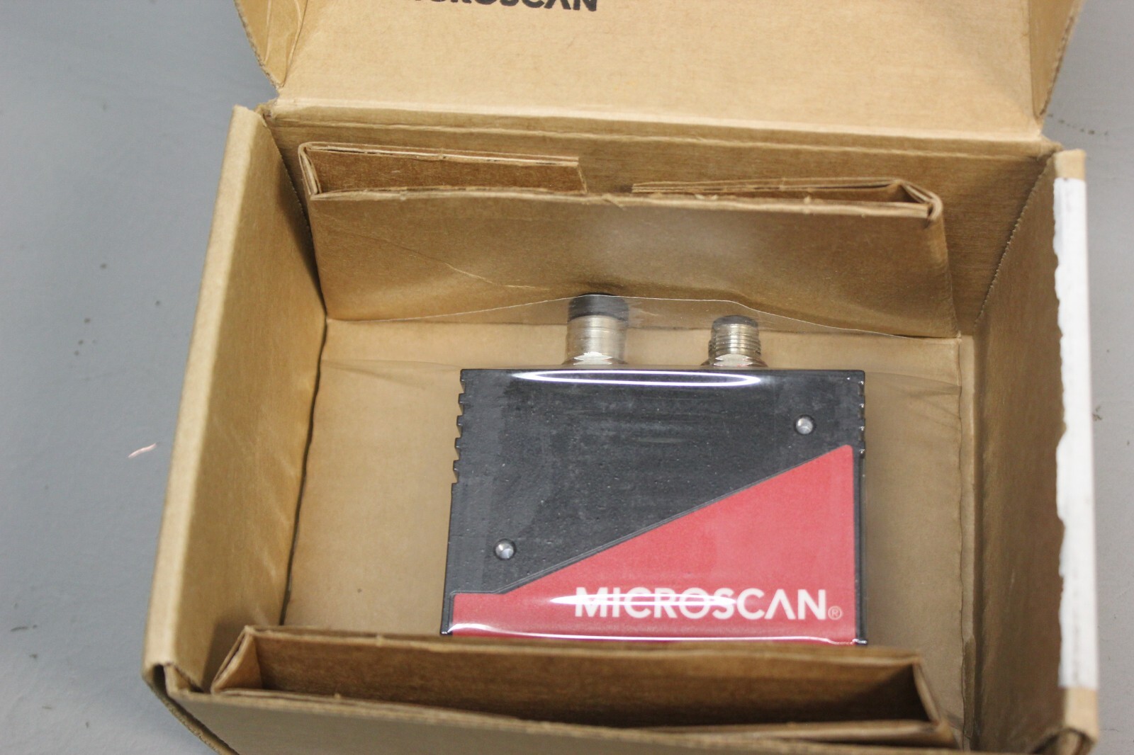 NEW MICROSCAN LASER BARCODE SCANNER QX-830 & FIS-0830-1004G
