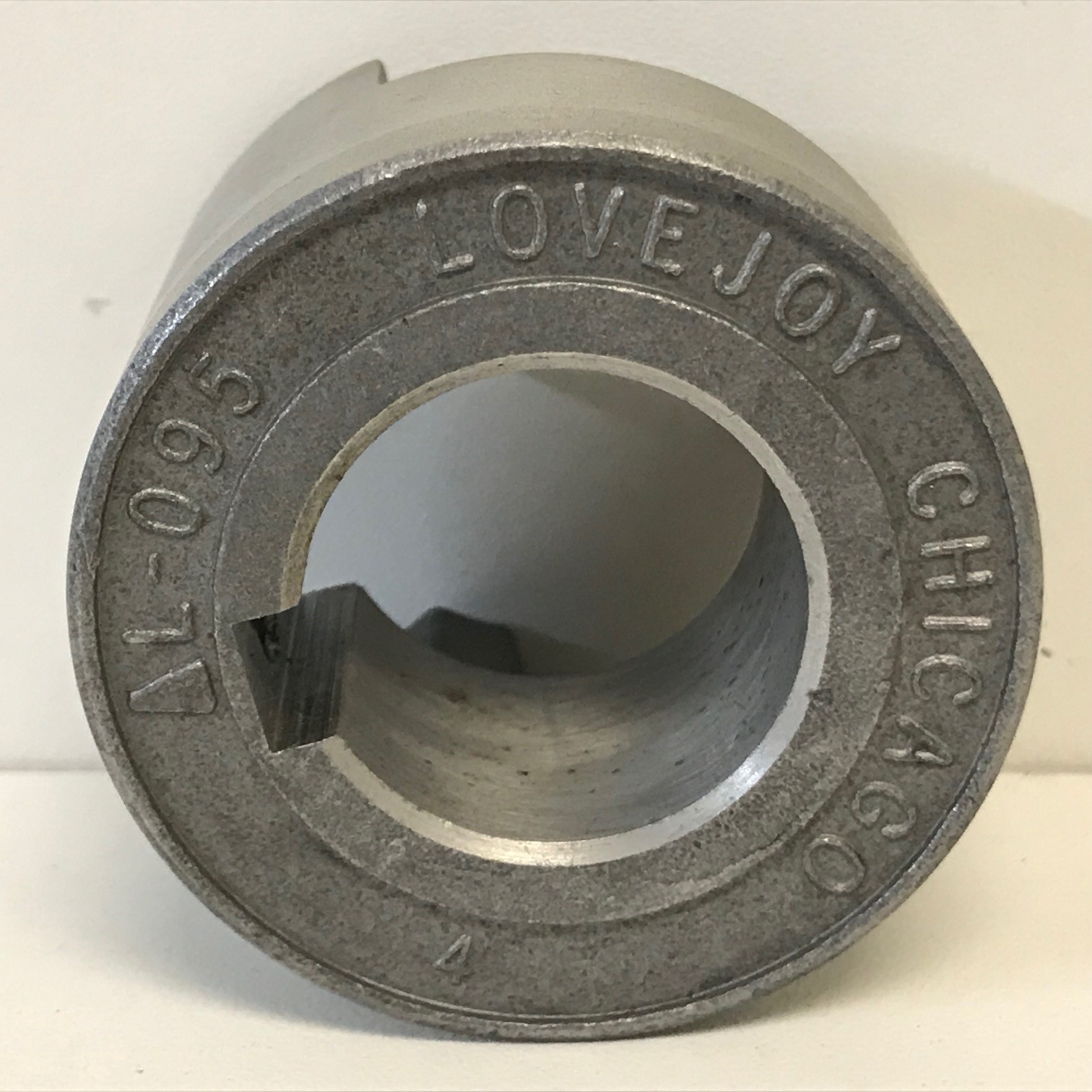 NEW! LOVEJOY L-095 ALUMINUM COUPLING HUB 1-1/8″ BORE 5/16″ KEYWAY 47015