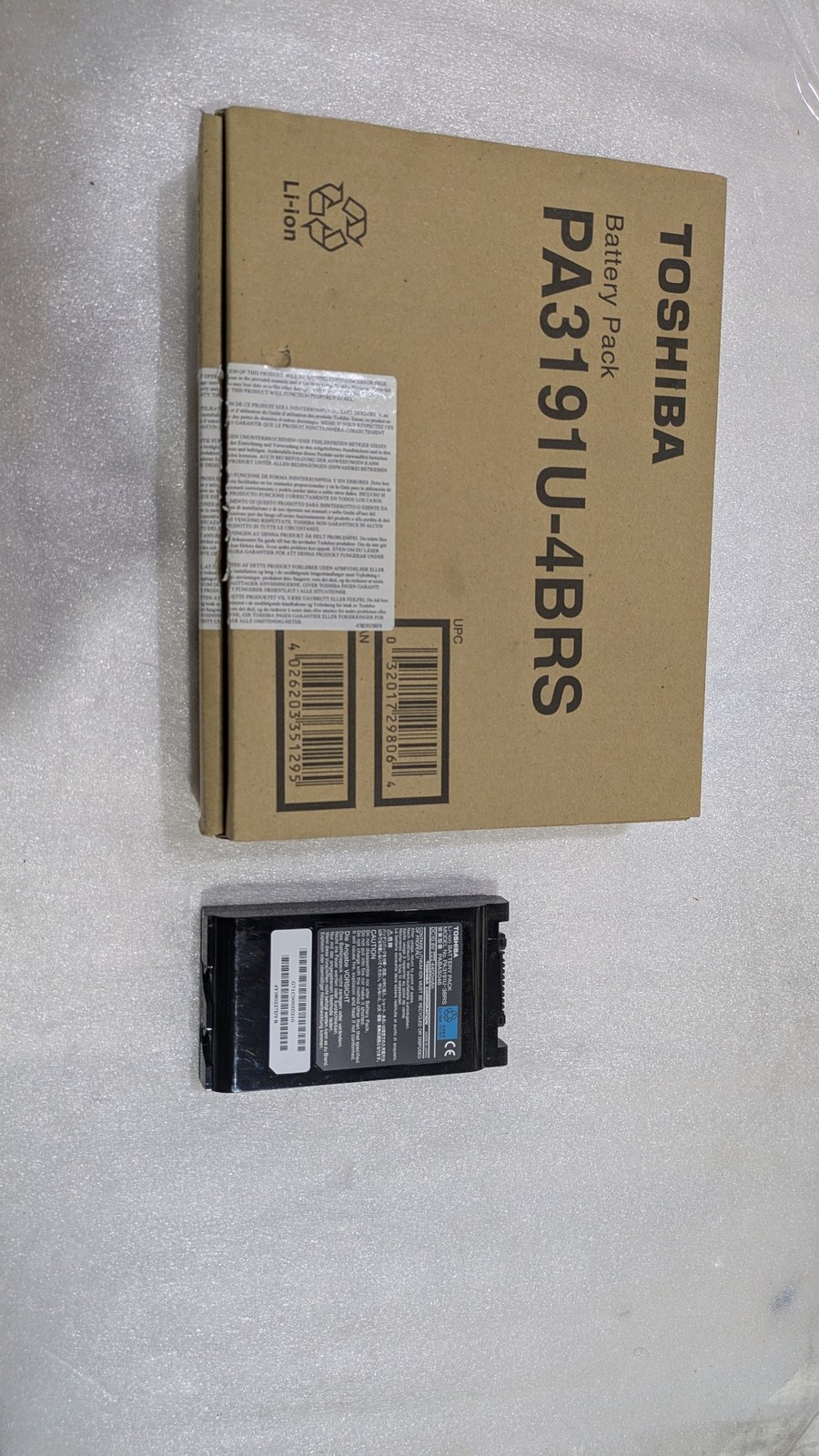 TOSHIBA LI-ION BATTERY PACK PA3191U-3BRS DC 10.8V 4400MAH