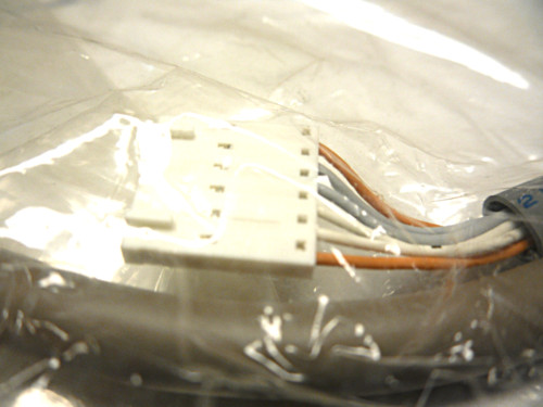 NEW OMRON GCN1-100-HD 1M CABLE