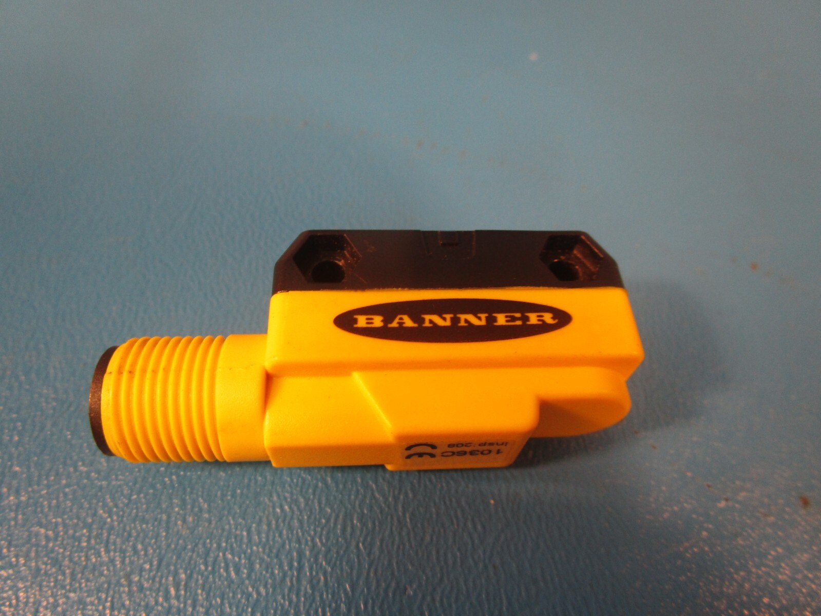 Banner QS186EBQ8, 66448 Emitter (Flush Front), Range: 3 m; Input:10-30 V dc