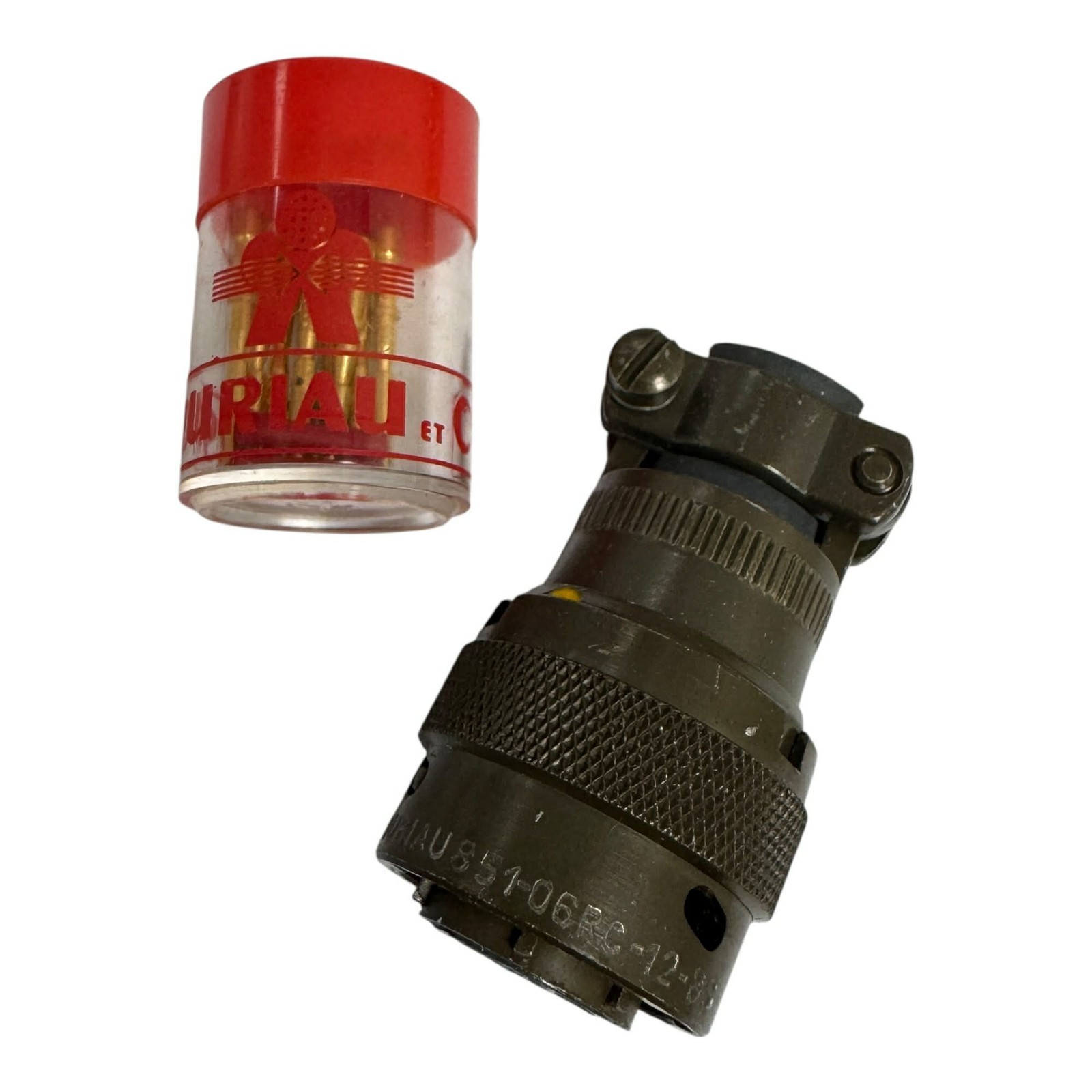 851-06RC12-8S Souriau Circular Mil Spec Connector