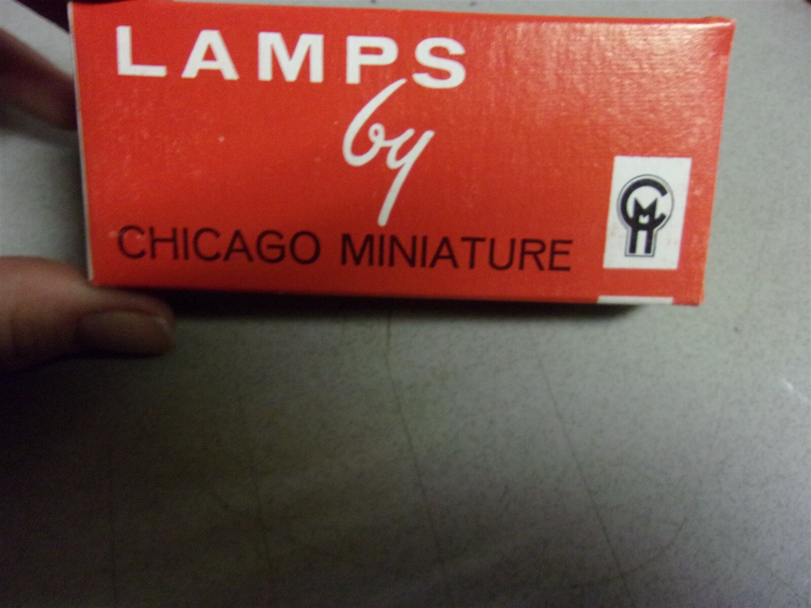 NEW Chicago Miniature #41 Ligh Bulbs Lamps 2.5V .50A, Box of 10 *FREE SHIPPING*