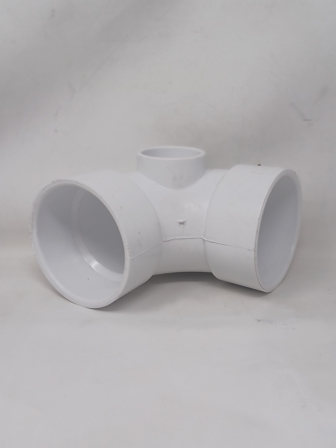 1 NIBCO K068300 48079R 3X3X1 1/2 HXHXH 90 ELB W/SD IN PVC