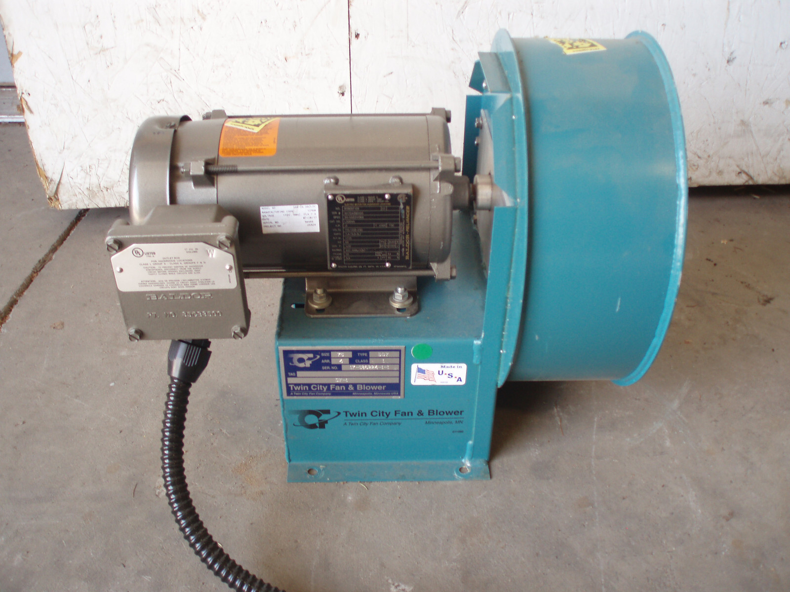 TWIN CITY FAN & BLOWER SIZE 75 TYPE DDF ARR 4 CLASS 1 WITH BALDOR 1/2 HP MOTOR