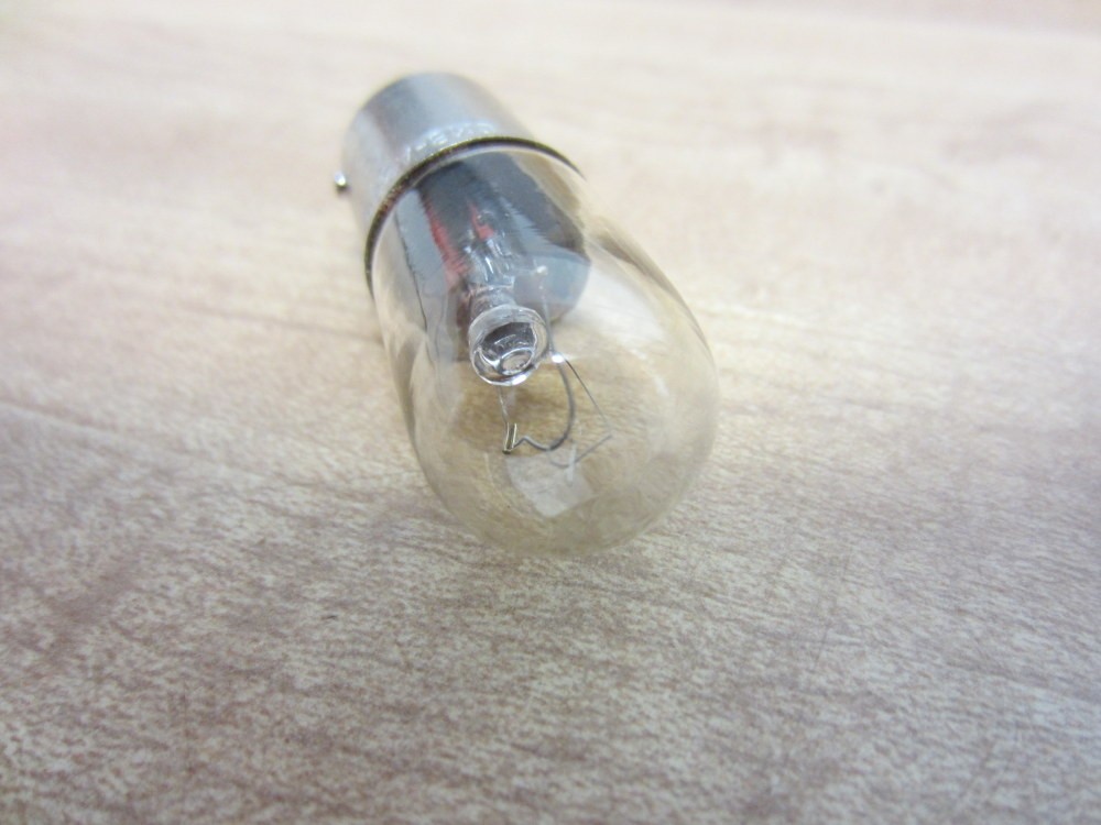 Advanced Micro Controls CM8-A234 Miniature Lamp Light Bulb