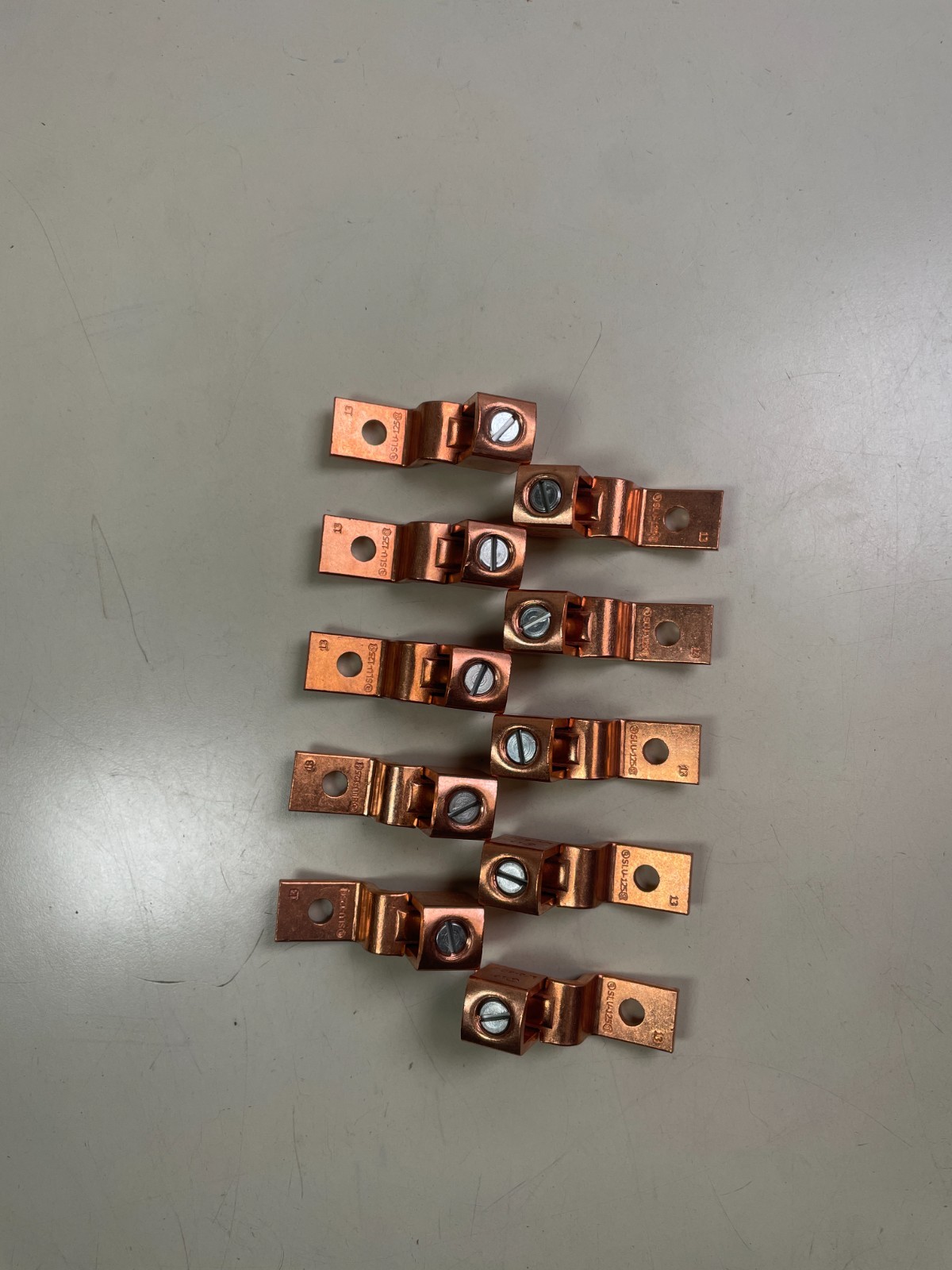 SLU-125 8-1/0 AWG Copper Solderless Lug- Pack of 10